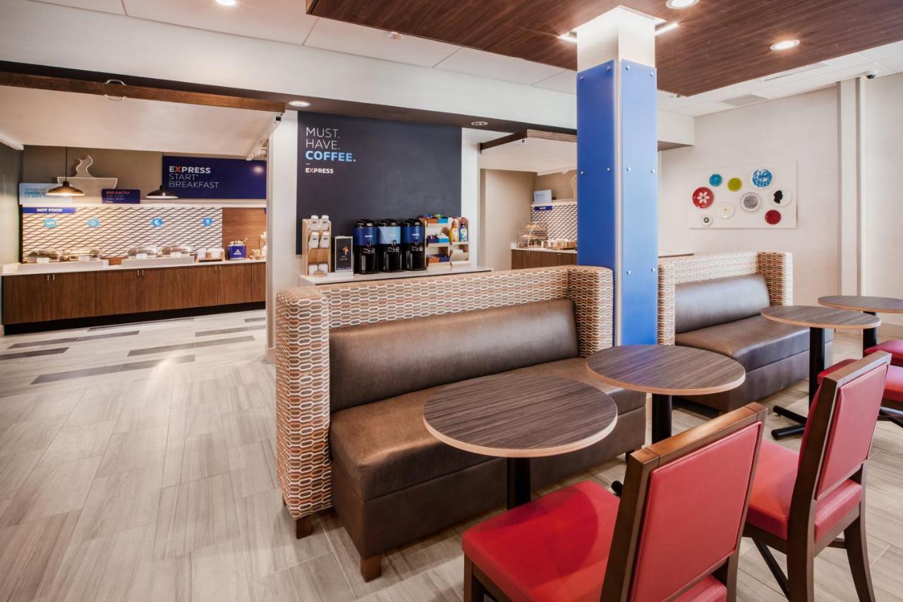 Holiday Inn Express & Suites - Bardstown By Ihg Dış mekan fotoğraf